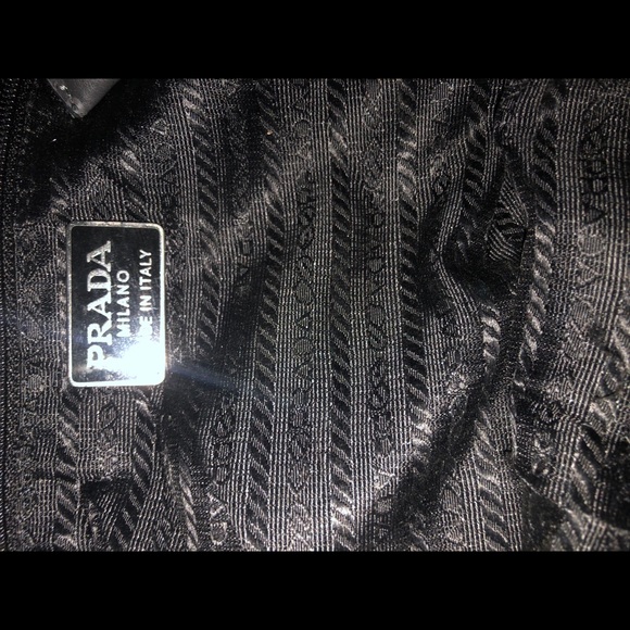 Prada bag - Picture 5 of 16